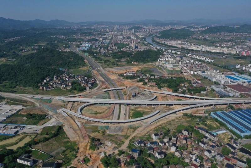 上浦高速广丰互通主体工程已完工 预计明年一季度投入使用