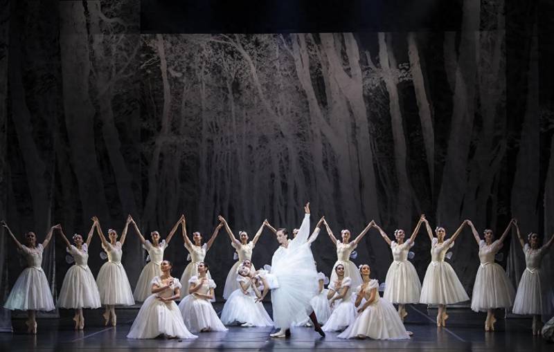 丹麦皇家芭蕾舞团将来华献艺，演绎经典芭蕾《天鹅湖》