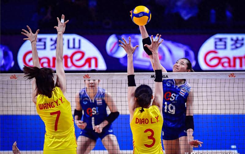 《排球》中国女排3，东京奥运会的挑战与期望
