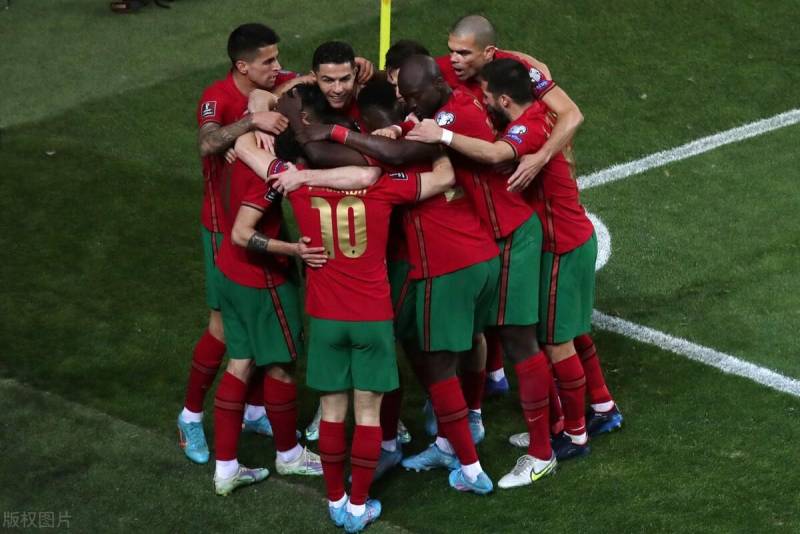 【世預賽廻放集錦】葡萄牙2-1逆轉烏尅蘭晉級世界盃，B費梅開二度，C羅助攻